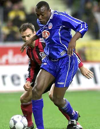 将目光转向 将目光转向